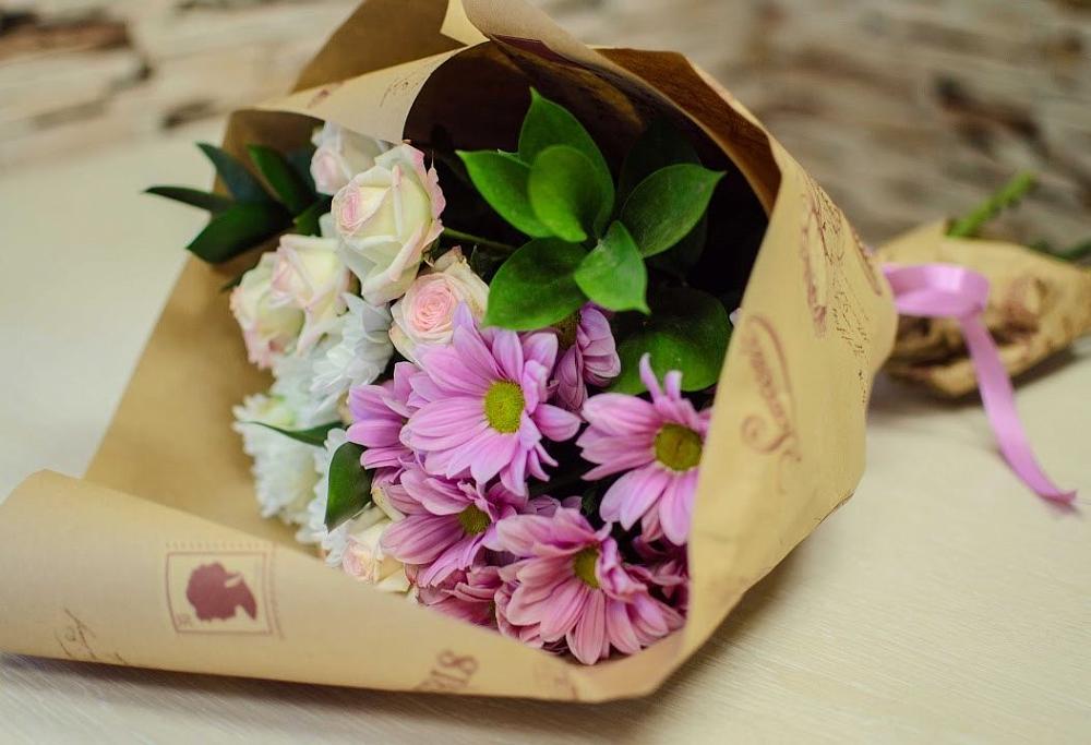 Букет цветов из: Розы и Хризантемы в городе Камень-на-Оби