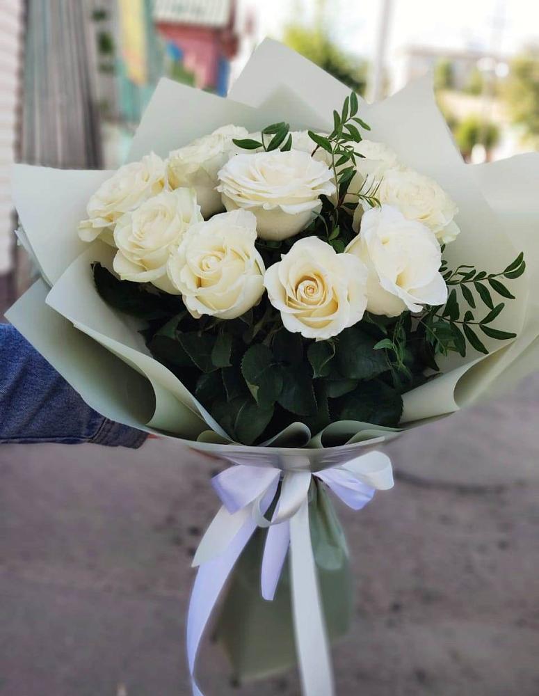 Букет Белые розы Проуд в городе Камень-на-Оби