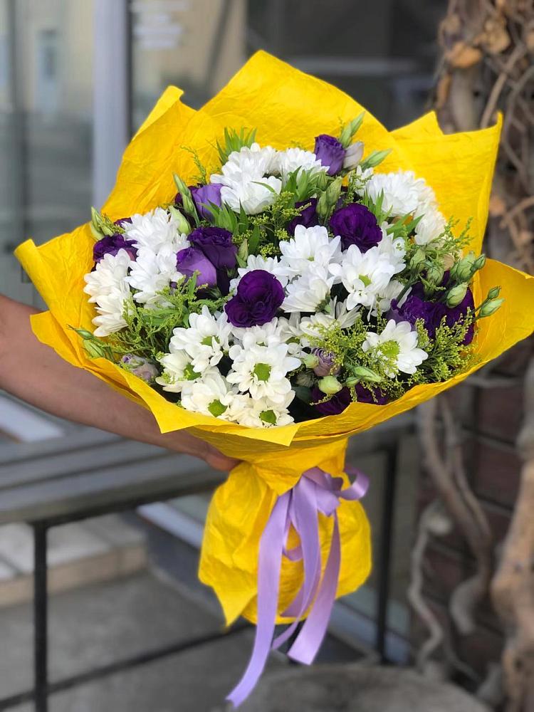 Букет цветов из: Ирисы, Хризантемы и Ромашки в городе Камень-на-Оби