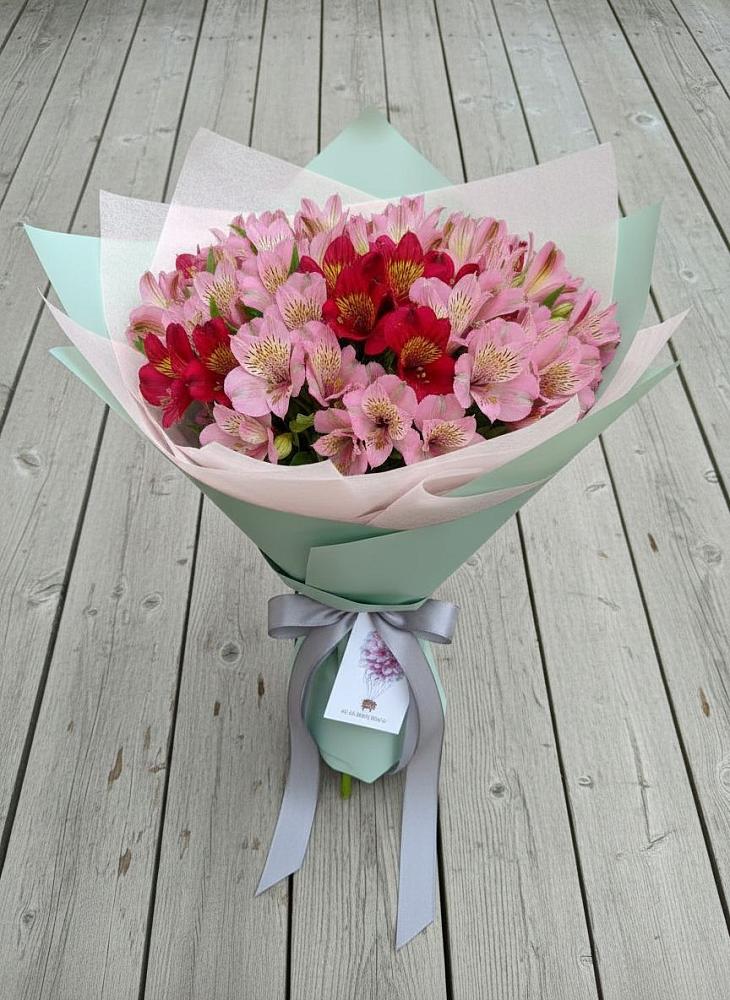 Букет цветов из: Альстромерии в городе Камень-на-Оби
