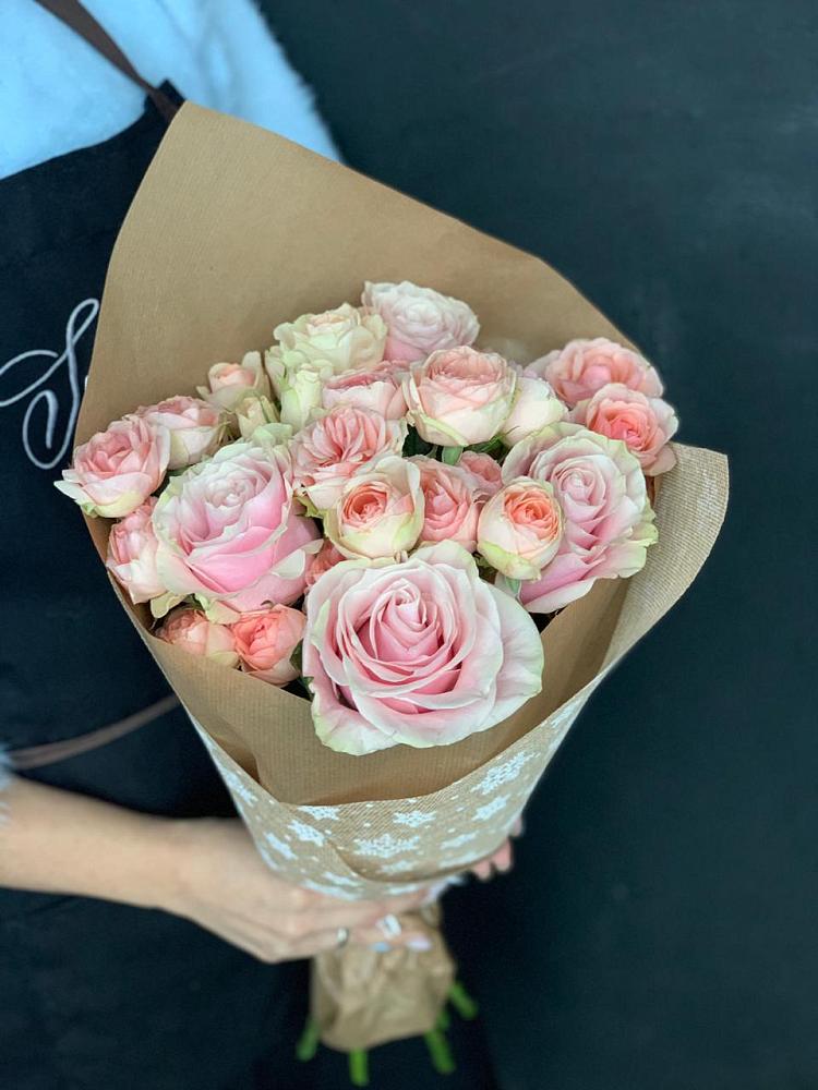 Букет цветов из: Хризантемы и Розы в городе Камень-на-Оби