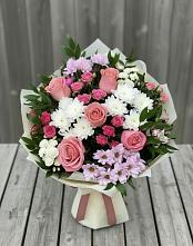Букет цветов из:  Альстромерии, Гвоздики, Розы и Хризантемы #REPLACE_PRED# городе Камень-на-Оби